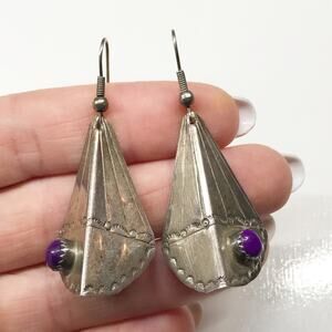 VTG Sterling Silver Triangular Shield Drop Earrings Etched Southwestern Triabl
